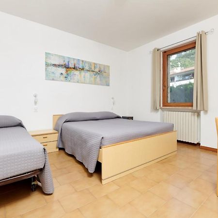 Casa Milani Lägenhet Malcesine Exteriör bild