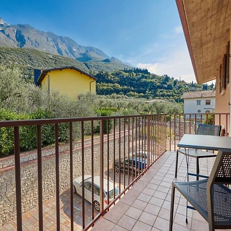 Casa Milani Lägenhet Malcesine Exteriör bild
